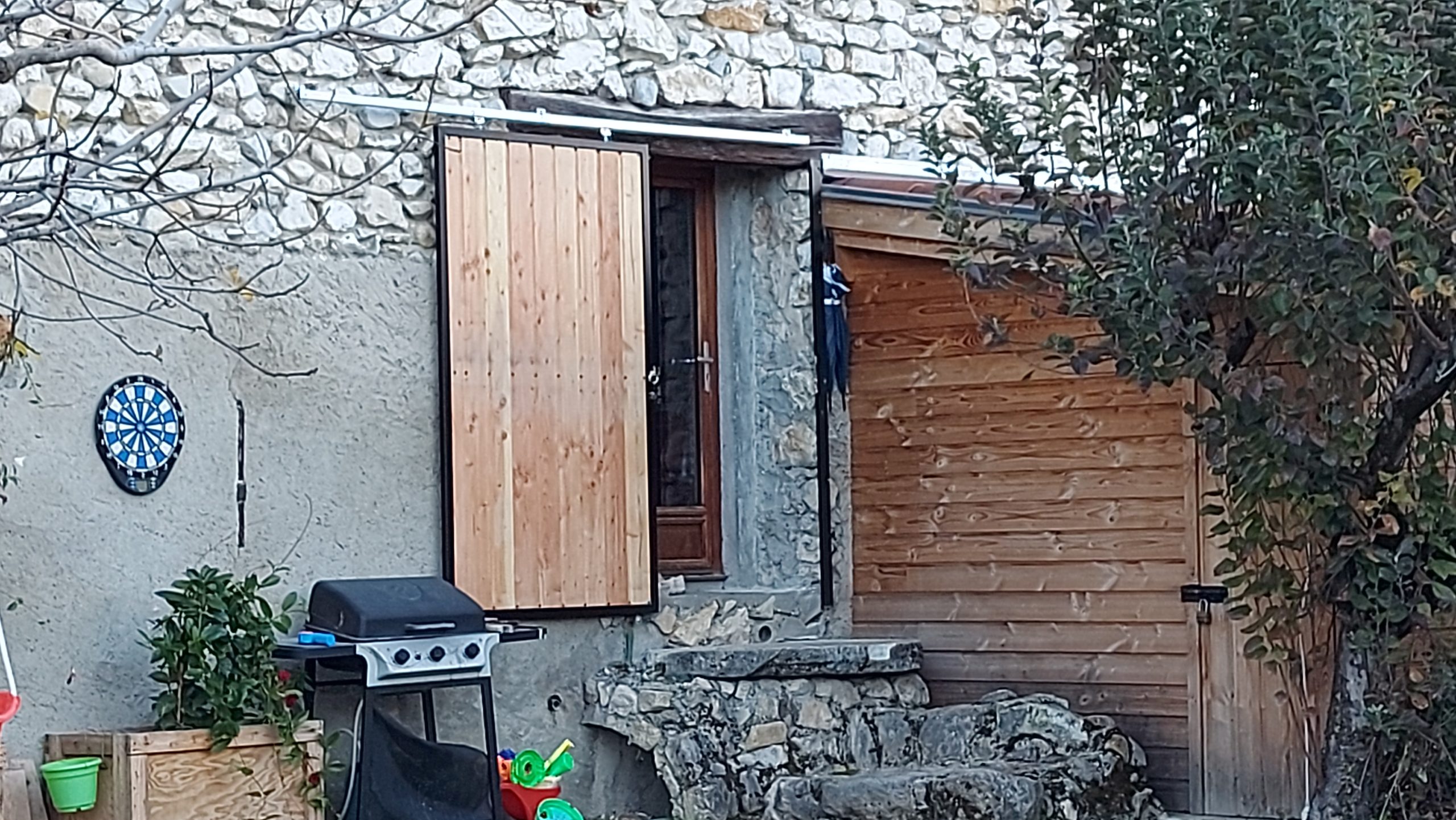 volet coulissant aluminium - volet bois alu - réalisations - VERMETAL